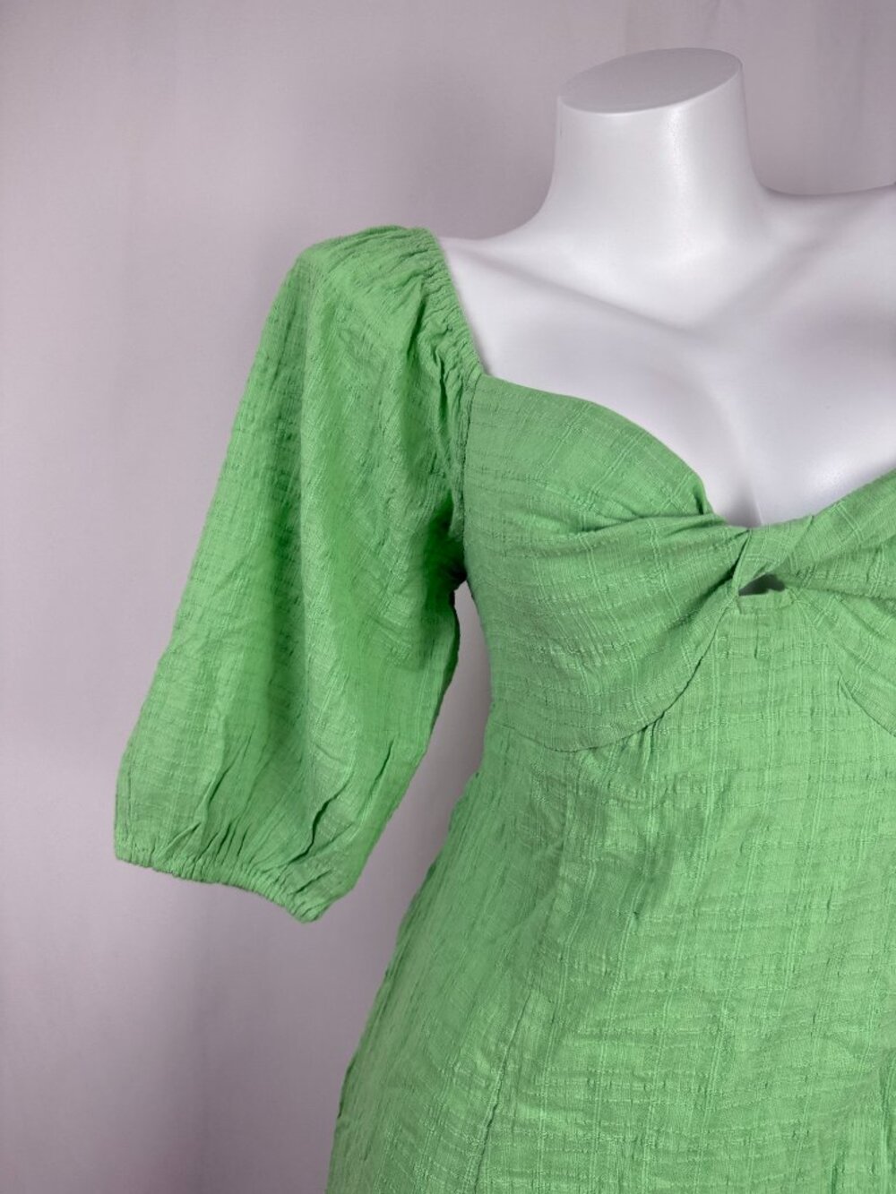 Billabong Green Puff Sleeve Smocked Keyhole Mini Dress Womens Size M Cotton - Picture 4 of 6
